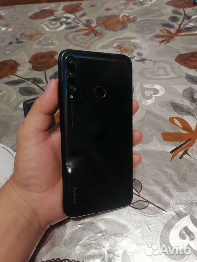 Huawei p40 lite 4/64gb
