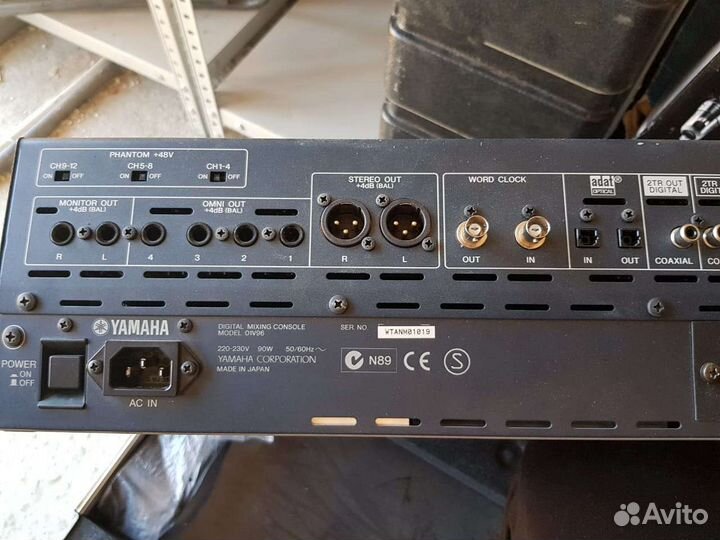 Микшерный пульт yamaha 01V96