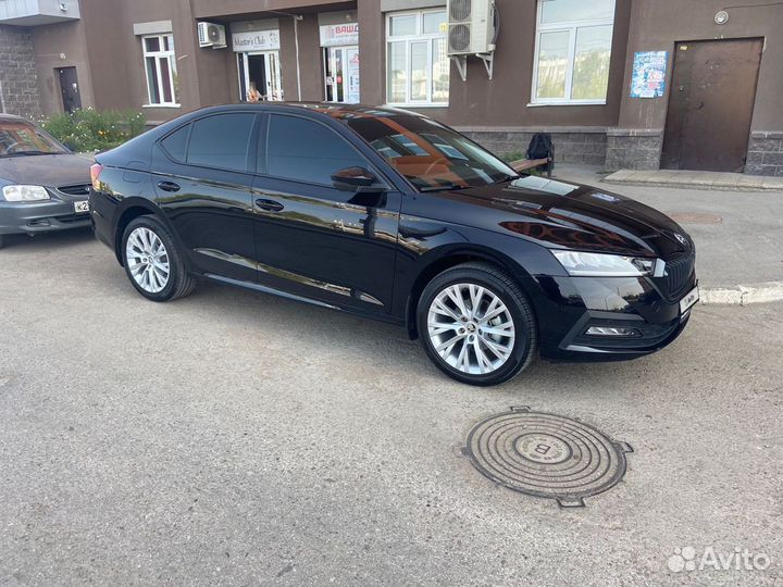 Skoda Octavia 1.4 AT, 2021, 32 000 км