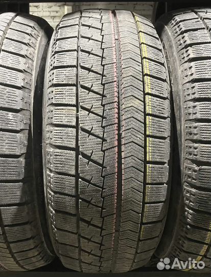 Bridgestone Blizzak Revo GZ 205/60 R16 89P