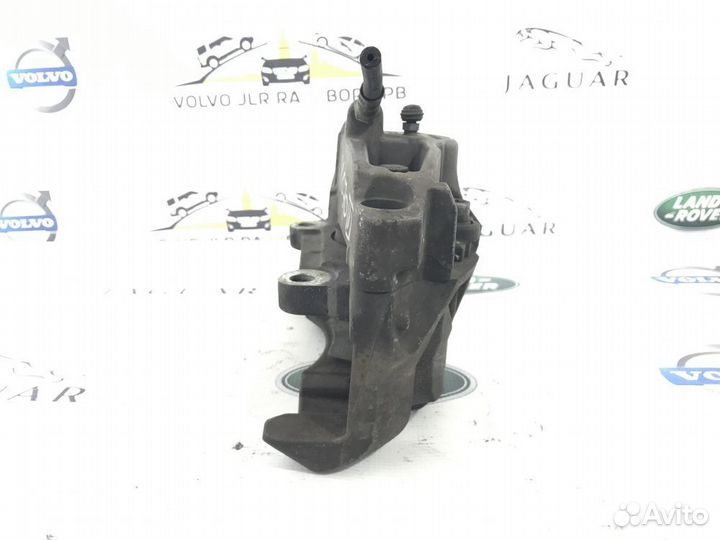 Суппорт передний правый Volvo S60 S80 XC70 V70 P3