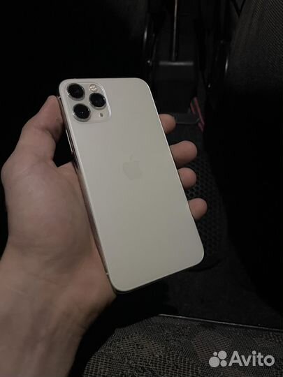 iPhone 11 Pro, 64 ГБ