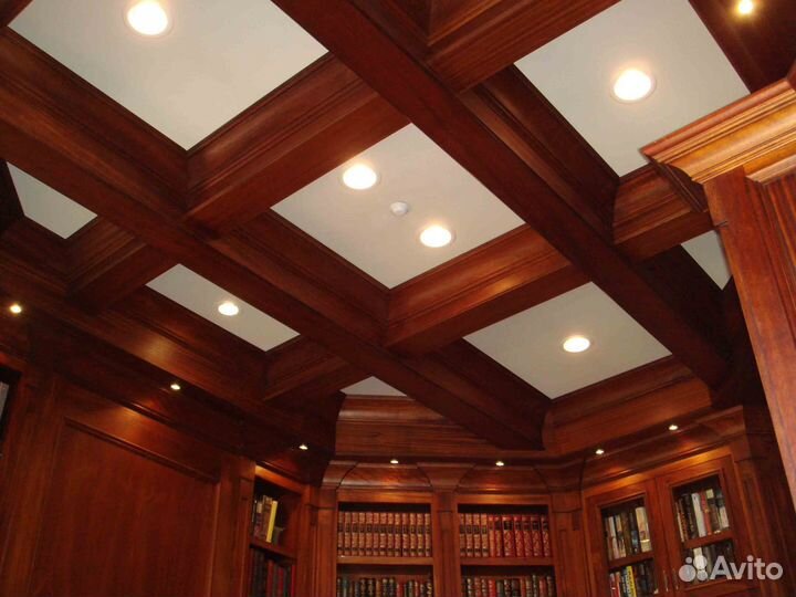 Потолок из дерева на даче