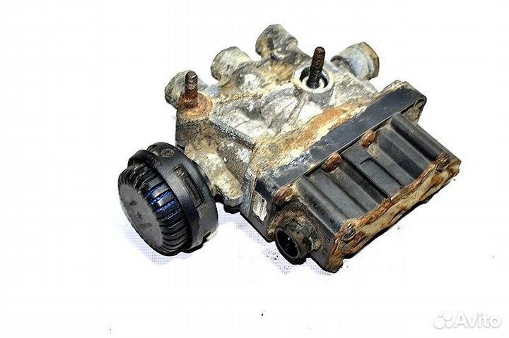 Главный кран уровня пола DAF XF105 (01.05)