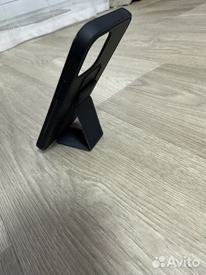 Чехол на iPhone 12 про