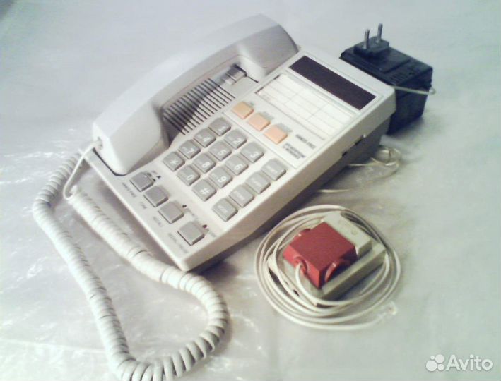 Многофункциональный проводной телефон с А О Н