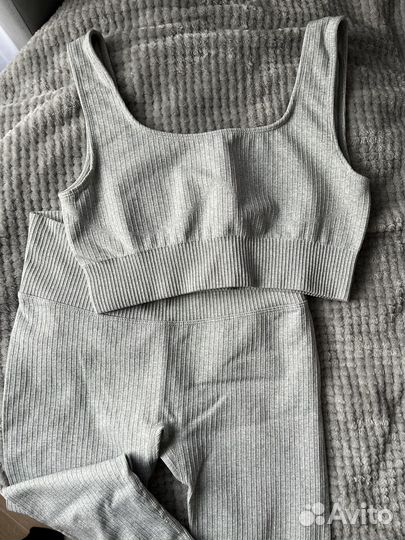 Костюм для фитнеса