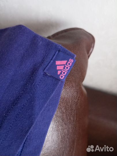 Футболки женские 3 штуки в наличии