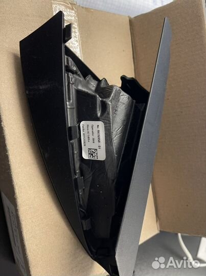 Крышка зеркала правая BMW G02