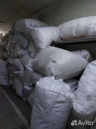 Продам обрезки синтепона