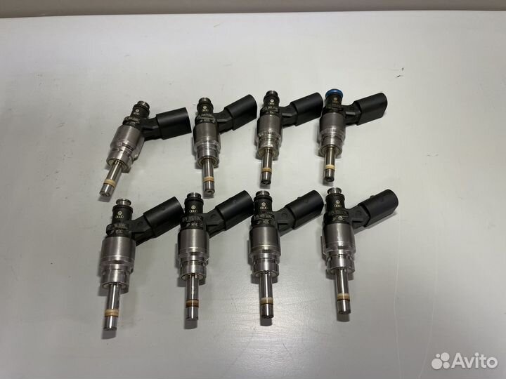 Форсунка топливная Ауди А6 С6 А8 Д3 Туарег
