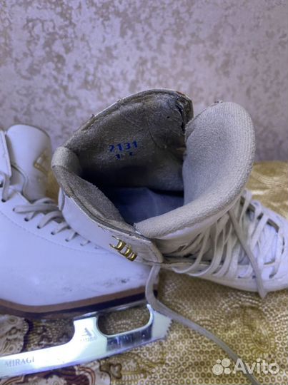 Коньки для фигурного катания