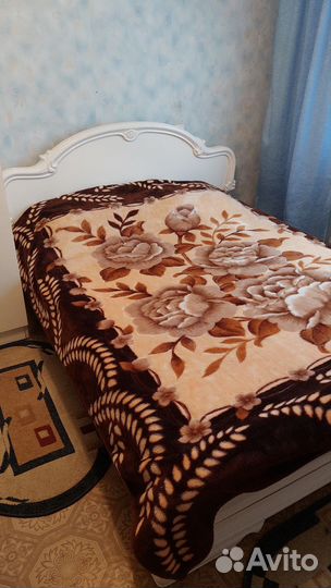 Спальный гарнитур бу