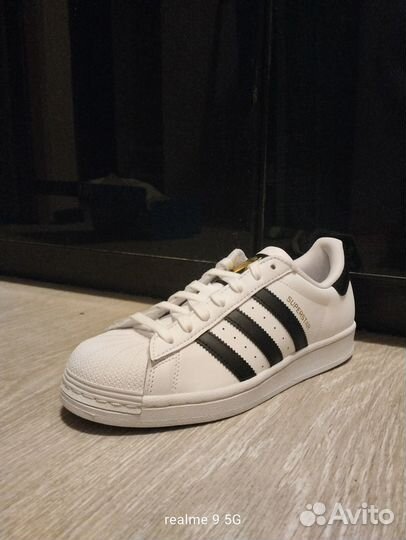 Adidas superstar