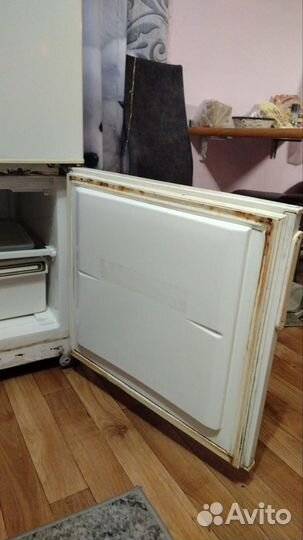 Холодильник бу