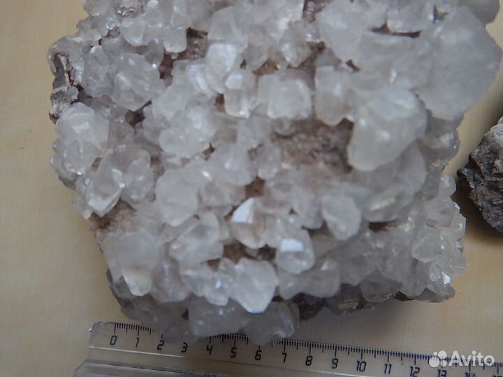 Кальцит друза кристаллов минерал