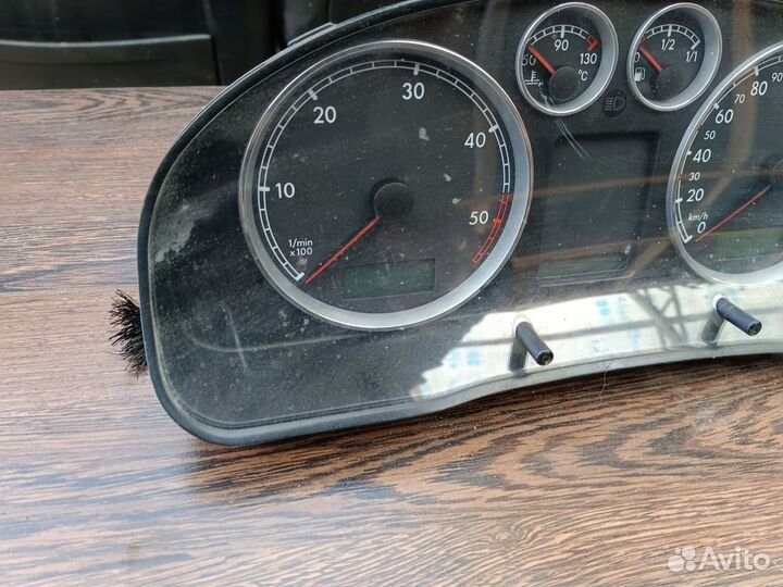 Щиток приборов для VW Passat b5 b5+ 3B0920809E