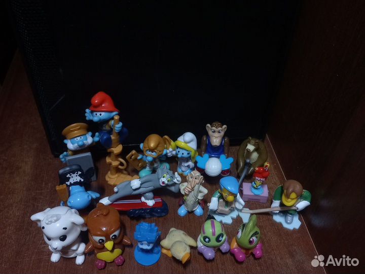 Игрушки из Киндера,старые и новые