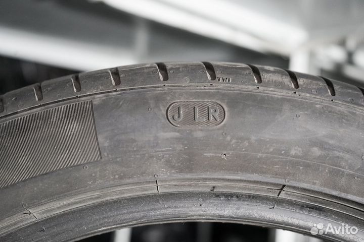 Pirelli P Zero PZ4 245/45 R20 103Y