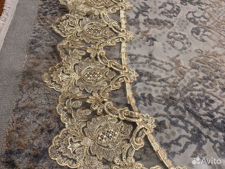 Силиконовая скатерть с кружевом