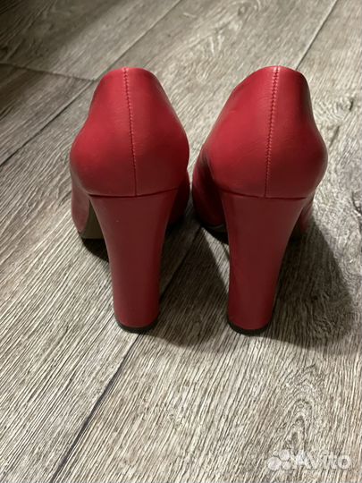 Туфли женские