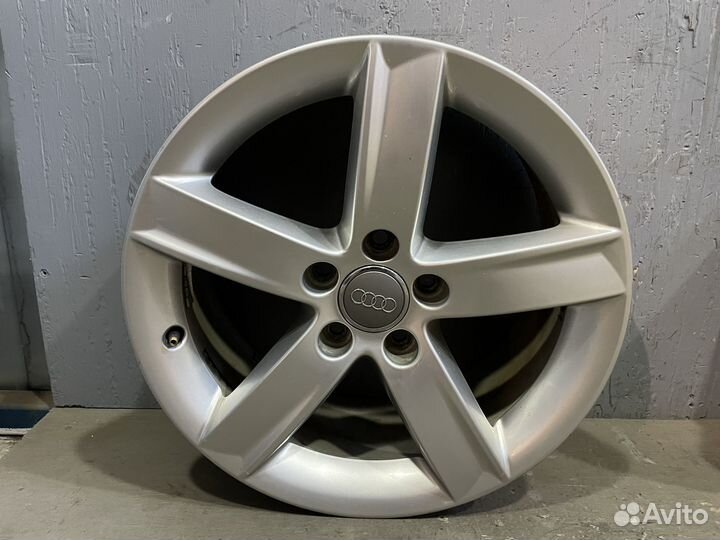 Диски литые R17 Audi A4 B8