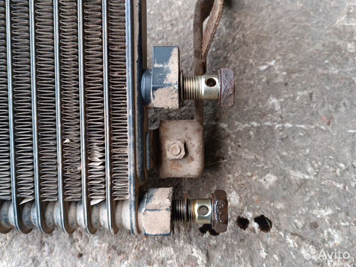 Радиатор охлаждения масла mitsubishi outlander 1