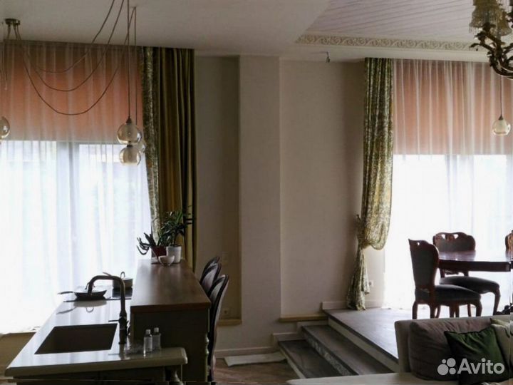 Рулонные шторы с электроприводом