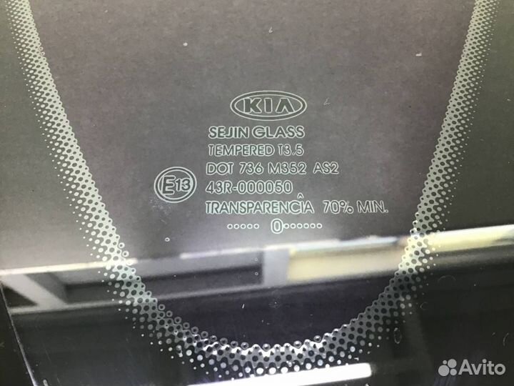 Стекло кузовное глухое правое Kia Ceed (ED) 2007-2