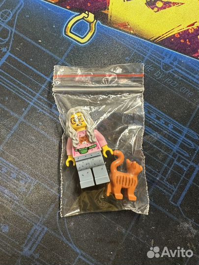 Lego minifigures