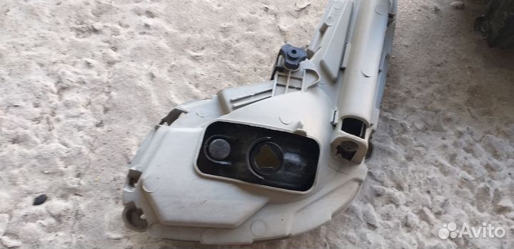 Hyundai solaris фары