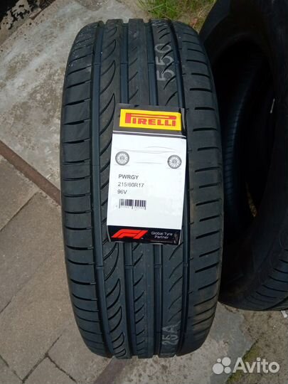 Pirelli Powergy 215/60 R17 96V