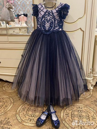 Шикарное платье для девочки