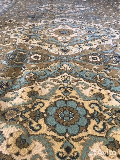 Ковер шерстяной ручной работы