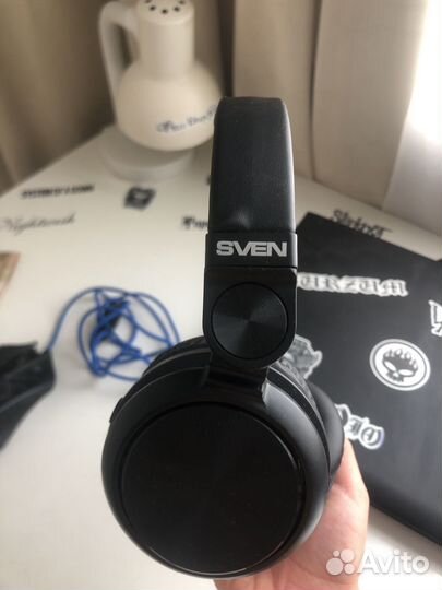 Беспроводные наушники, и проводные