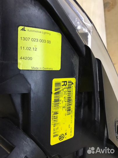 Фара передняя правая биксенон адаптив VW Passat CC