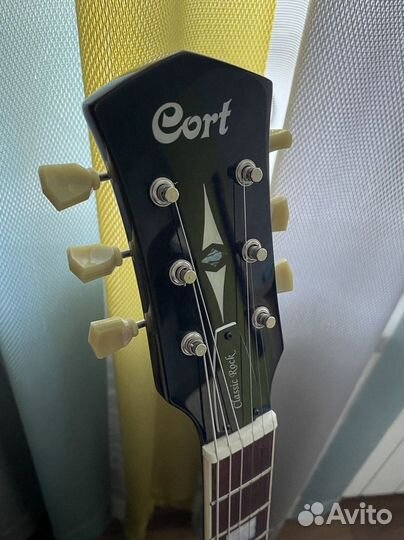 Электрогитара Cort CR200-GT (с ремешком)