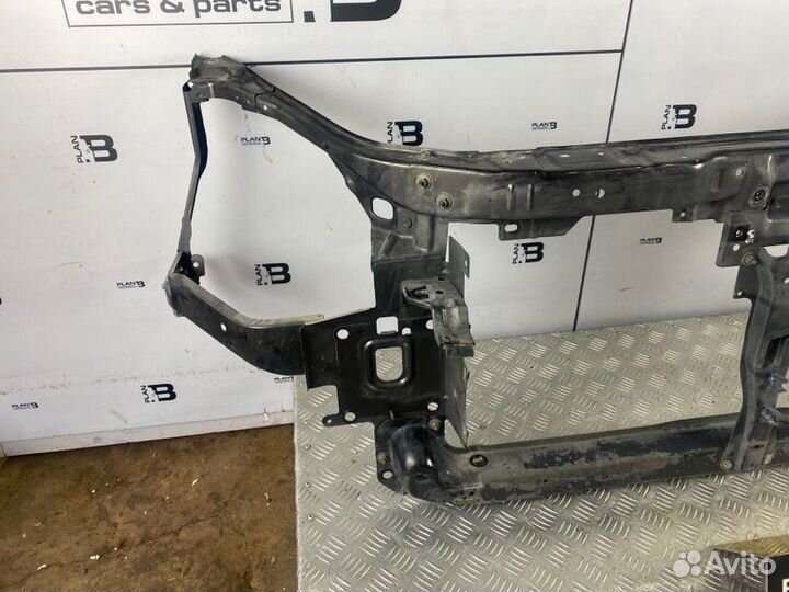 Передняя панель (телевизор) Nissan Teana J31