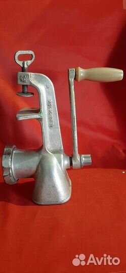 Мясорубка ручная СССР чугунная