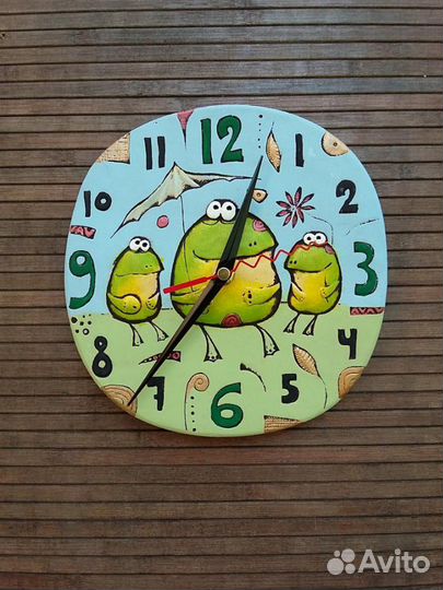 Часы настенные (ручная работа) новые