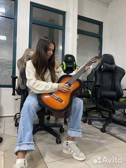 Классическая гитара