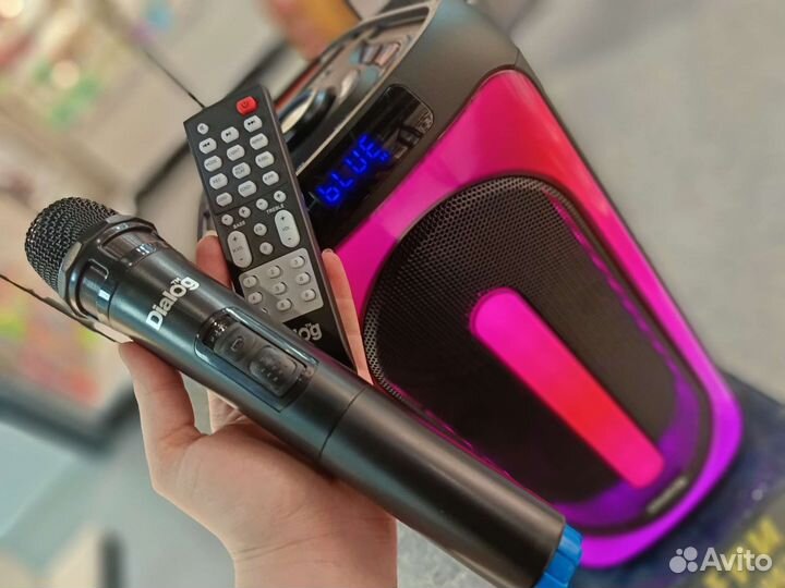 Большая блютуз колонка новые магазин с микрофоном
