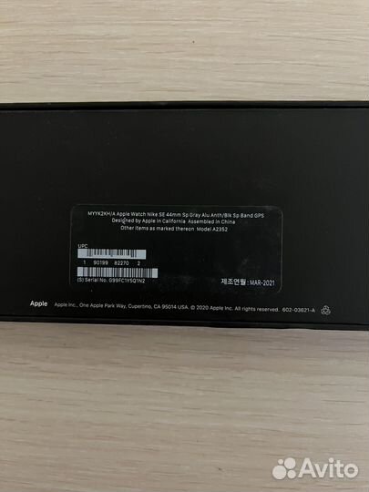 Часы apple watch se 44 mm nike