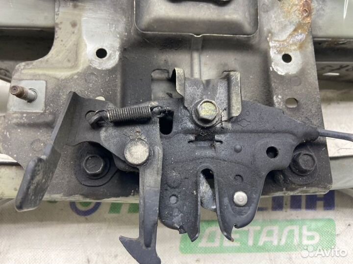 Планка радиаторов передняя Nissan Nv200 M20MER K9K