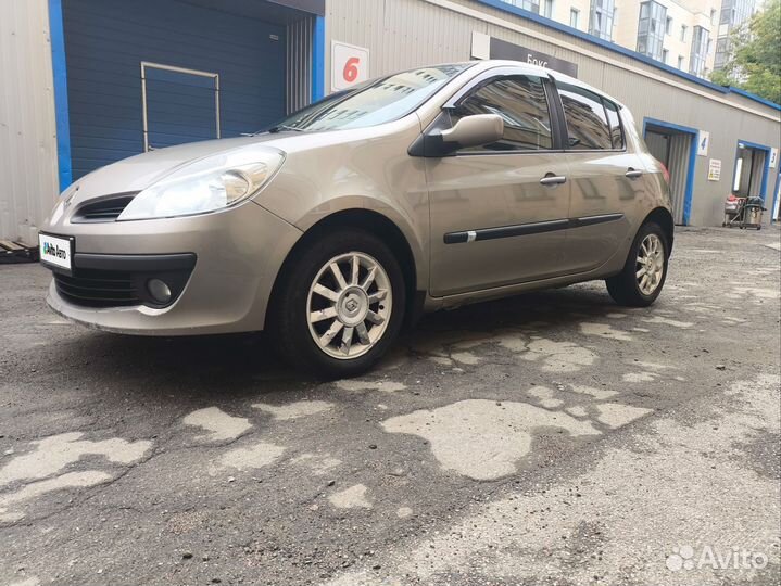 Renault Clio 1.6 МТ, 2008, 405 800 км