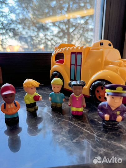 Battat школьный автобус