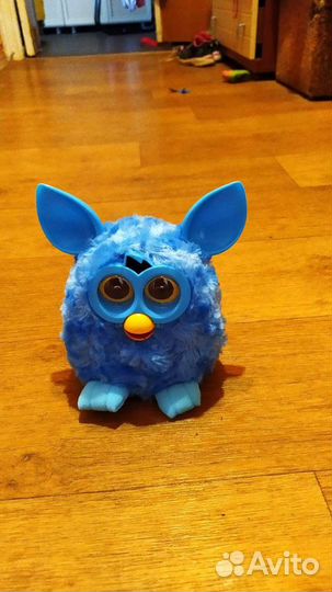 Игрушка Furby в новом состоянии