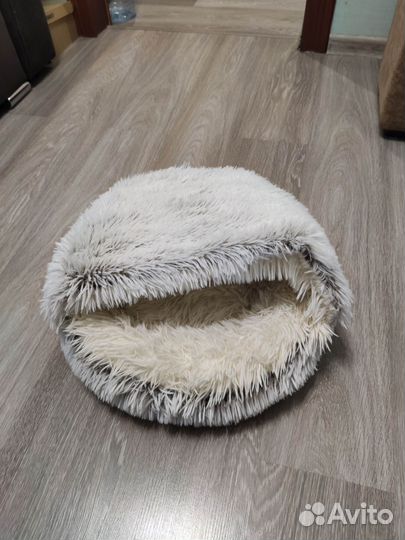 Лежанка для кошек