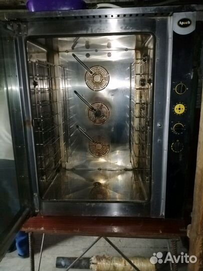Конвекционная печь Apach