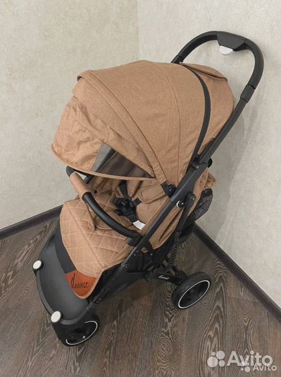 Коляска модель 2022 Dearest 718 коричневая